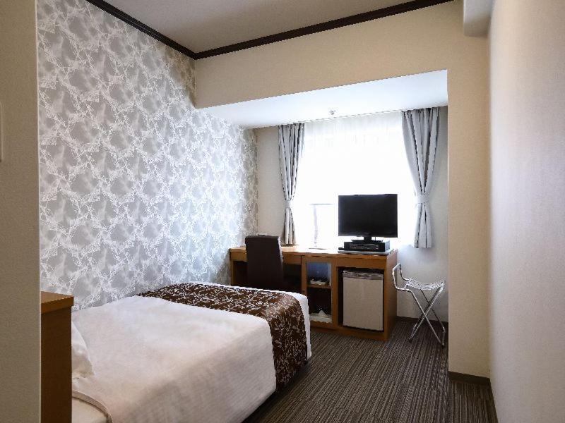 Hotel Hiroshima Garden Palace Exteriör bild