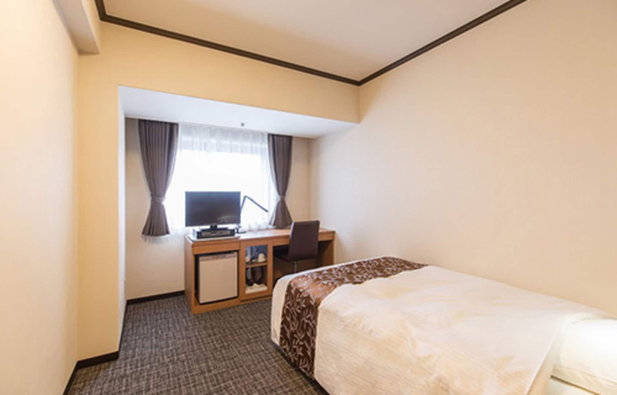 Hotel Hiroshima Garden Palace Exteriör bild